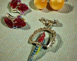 Vintage Parrot Brooch, Rhinestone  Thermoplastic Earrings 