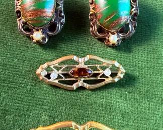 Victorian Scatter Pins  Vintage Accent ClipOn Earrings