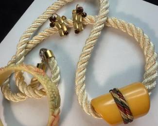BakeliteCelluloid Rope Necklace, Bangle  Rhinestone Screwback Earrings