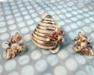Cora Craft Sterling Bee Hive Brooch  Bee Screwback Earrings