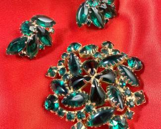 Vintage Weiss Emerald Greene Clip Earrings  Juliana Stunning Green Brooch S