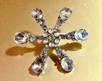 Vintage Czech Glass Rhinestone Floral Burst Brooch