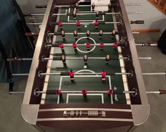 01 Sportcraft Foosball Table