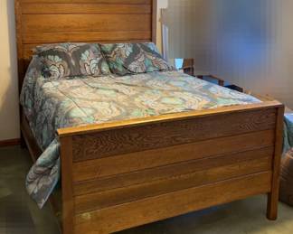 Antique Oak FullSized Bed Frame, Mattress Box Spring