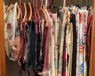 Table Linens Mystery Lot