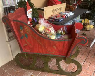 Collapsible sleigh 