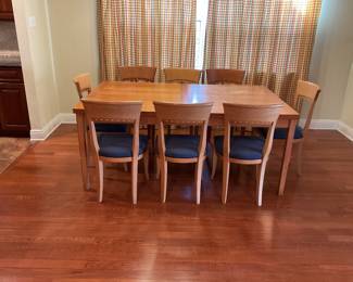 Dining set modern with 8 chairs, 2 chairs. Were purchased later so colors may vary, has pull out sides for additional 40” when pulled out, table is 45” wide and 72” long without pull out leaves 112” fully open, has some wear on edges
