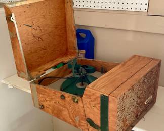 Old turntable in case price $20