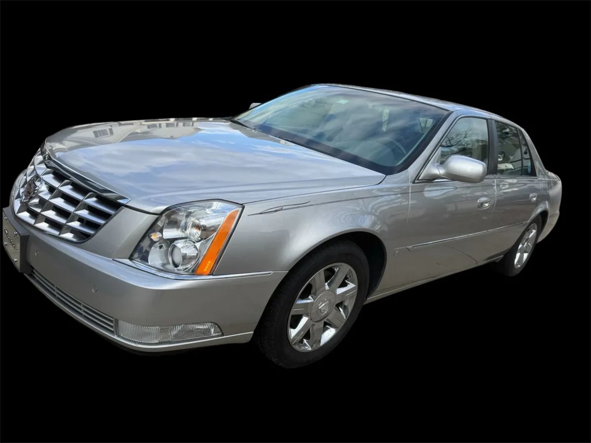 001 2006 Cadillac DTS ONE OWNER  LOW MILEAGE