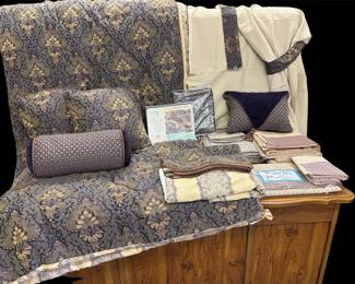 Elegant Wamsutta Queen Purple Tan Damask Bedding, Pillows More