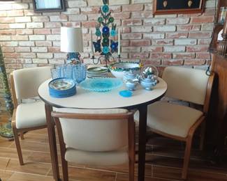 1970s Breakfast Table