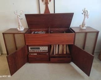 Outstanding vintage stereo and tape deck