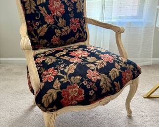 Vintage floral French Louis XV-style armchair 27"w