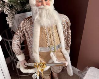 3' tall Santa