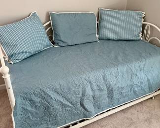 Twin Daybed with Trundle, memory-foam mattresses included; Blue 4-pc Daybed Reversible Cover Set (quilt + 3 shams);