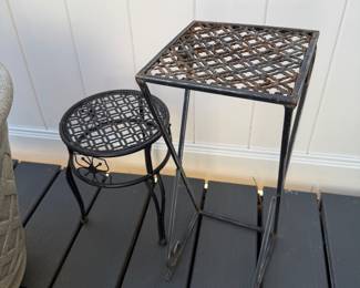 metal outdoor plant stands