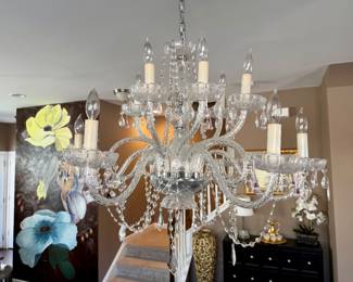 Glass and Acrylic Crystal 12-Light Chandelier