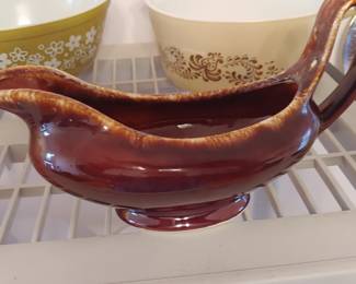 Brown Hull USA gravy boat