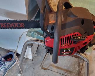 Predator Poulsbo 18-in gas chainsaw