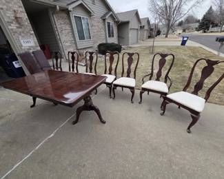 Dining Table With 8 Chairs And Entertainment Armoire