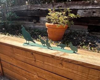 Bobwhite quail yard decoration