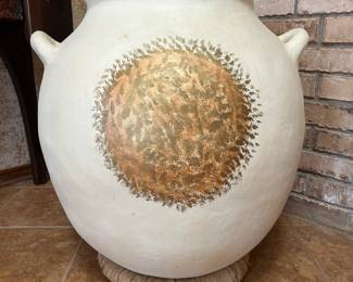 Large AZ terra cotta pot