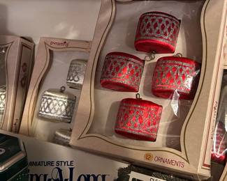 Rauch drum satin ornaments 