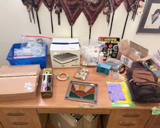 Lead for soldering stained glass, soldering kit, stained glass sheets and pieces