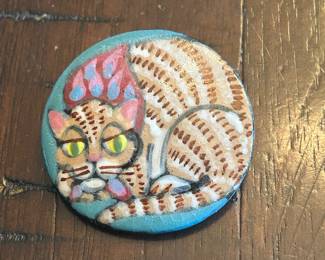 Handpainted pottery cat brooch