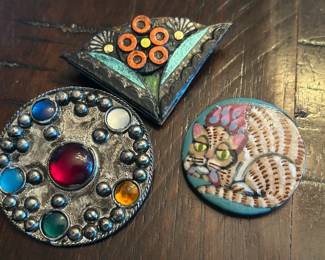 Fun, unique vintage brooches - more jewelry too!
