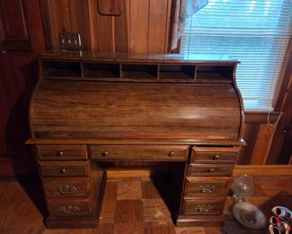 #193	Roll Top Desk heavy 53x22x30-48	 $175.00 