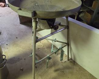 #182	Stainless Steel Cooker w/Propane Hookup - 26round - 38" tall	 $120.00 