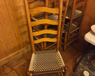 #101	Set of 5 Ladder Back Dining Chairs w/Weaved Bottom	 $100.00 