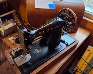 #96	Singer Model  Needs Work w/wood Case - decals looks Good and Decorative Faceplate 	 $100.00 