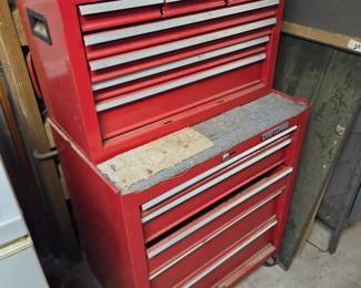 #142	Craftsman 12 drawer Rolling Tool Chest (no key) - 27x18x48	 $150.00 