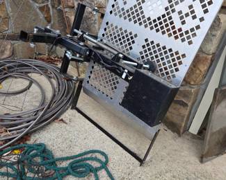 #178	Harmar Auto Lift  Serial number 021603	 $175.00 