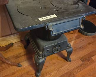 #56	Cast Iron Salesman Sample Brown Stoveworks - Cleveland TN - Model 2 - Heavy You move - 21x21x21	 $175.00 