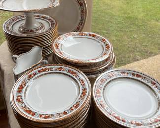 Circa 1880 Minton Porcelain Italian Fruit Border 51 pcs