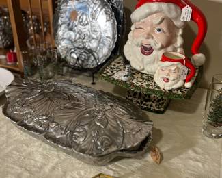 Vintage Arthur Court Bunnies Covered Casserole 