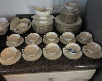 13 Place Settings Lenox