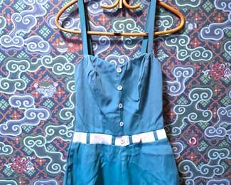 Late 1950s young ladies bathing suit by Catalina a Catalina Creation, size 10/32.......To register in order to place bids go to www.capitolsalesservices.hibid.com 