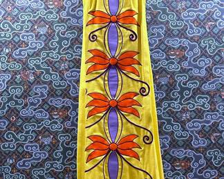 Vintage groovy 1960s dress by Eddy George of California.........To register in order to place bids go to www.capitolsalesservices.hibid.com 