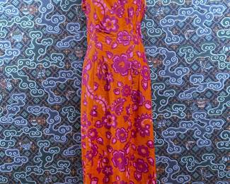 Vintage 1960s floral dress by Alice Polynesian Fashions