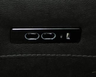 LEATHER POWER RECLINER