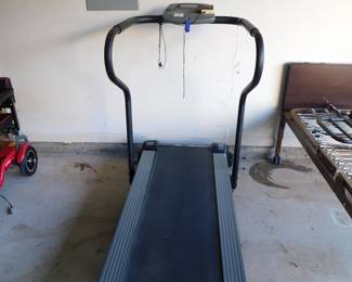 ATHLON IQ2 TREADMILL