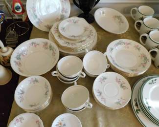 JOHNSON BROTHERS CHINA "GEORGIAN"