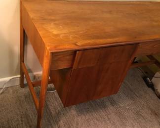 More of desk - lower file drawer needs repair (missing slider inside)