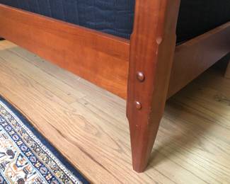 Corner detail of 4 poster bed