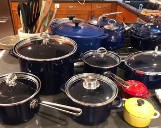 Chantal dark blue cookware, mini pots by Le Creuset & Staub
