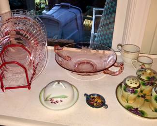 Pink Depression glass, Nippon violets condiment set
